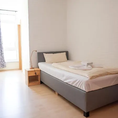 Neubert`s Am Rhein Gasthof