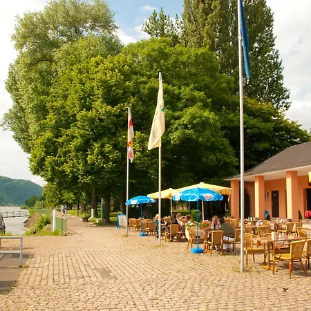 Neubert's Am Rhein Maison d'hôtes 3*