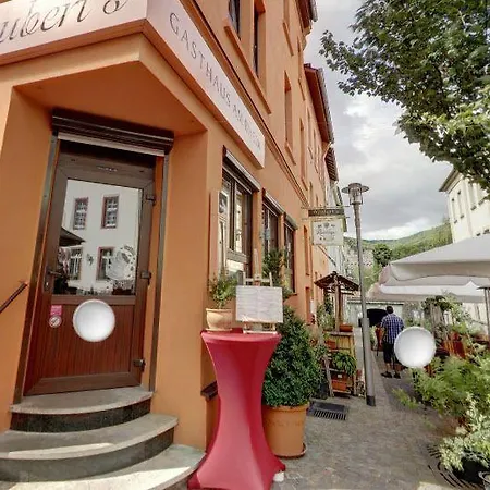 Neubert's Am Rhein Casa de hóspedes 3*