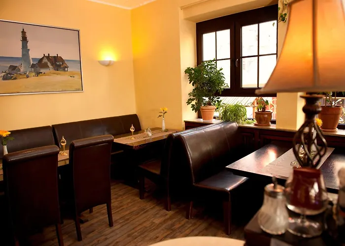 Neubert's Am Rhein 3*