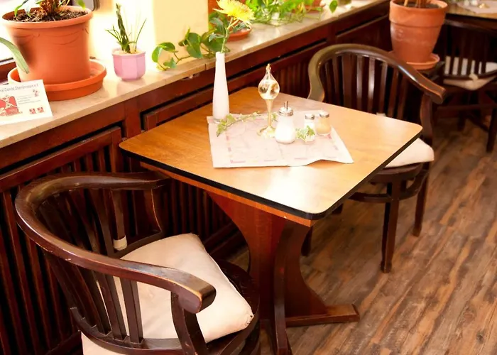 Casa de hóspedes Neubert's Am Rhein 3*