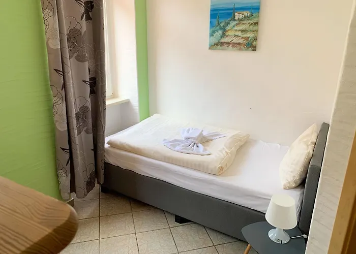 Casa de hóspedes Neubert's Am Rhein 3*